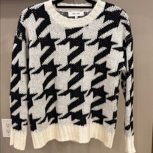 John + Jenn Rickey Houndstooth Crewneck Sweater Size S